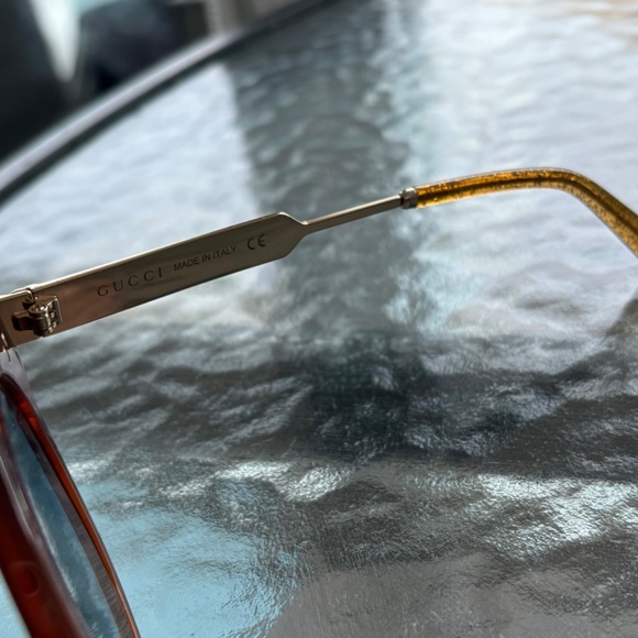 Gucci sunglasses main image 5